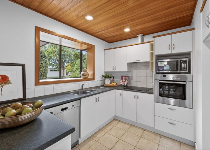  at 196 Hawthornden Road, Avonhead, Christchurch City, Canterbury