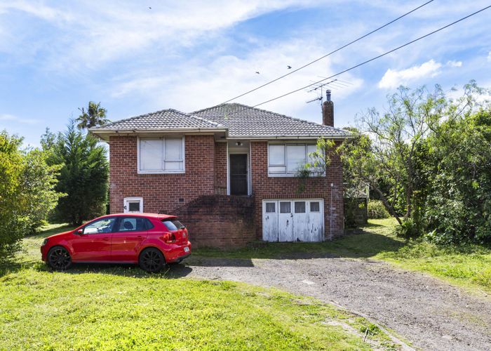  at 3 Commodore Drive,, Lynfield, Auckland City, Auckland