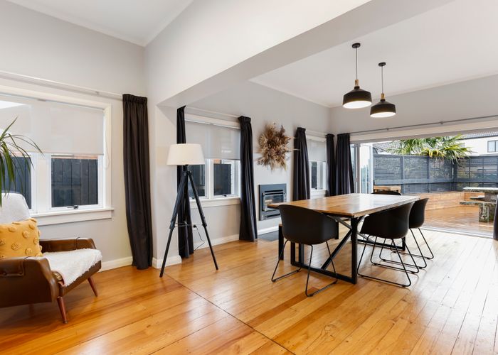 at 4 Akehurst Avenue, New Lynn, Auckland