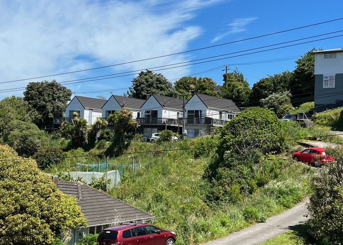  at 8/51 Dimock Street, Titahi Bay, Porirua