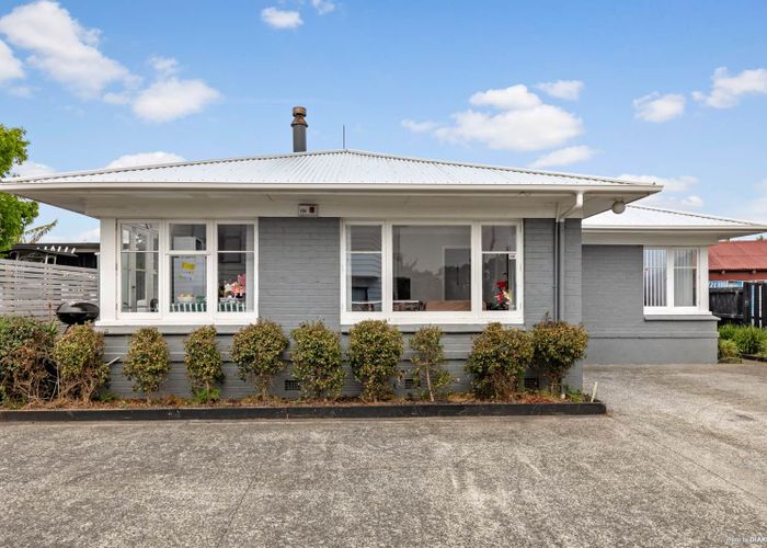  at 11 Water Street, Otahuhu, Auckland