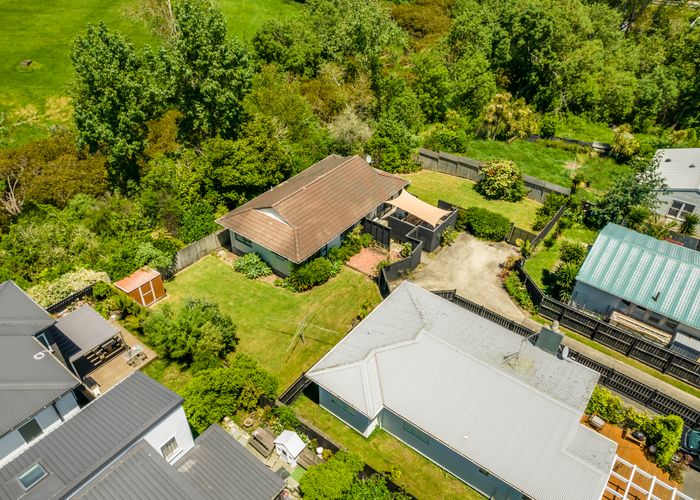 at 100A Taniwha Street, Wai O Taiki Bay, Auckland