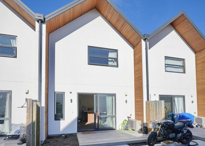  at 2/292 Hereford Street, City Centre, Christchurch City, Canterbury