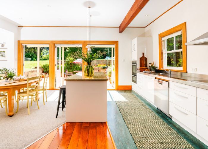  at 8 The Rigi and 2 Governor Road, Northland, Wellington, Wellington