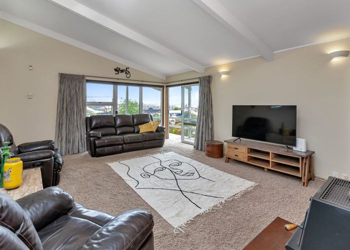  at 25 Te Paka Crescent, Kamo, Whangarei, Northland