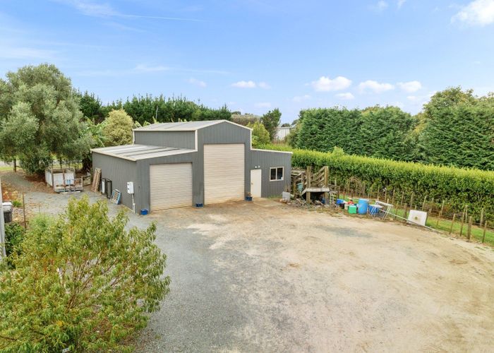  at 105 Tauraroa Road, Whangarei
