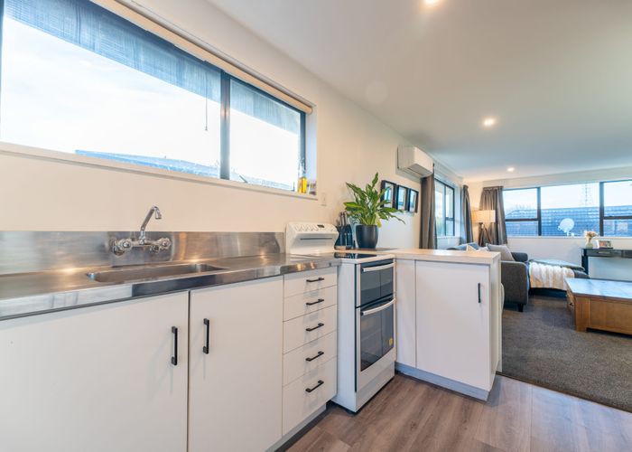  at 2/50 Hopkins Street, Gleniti, Timaru