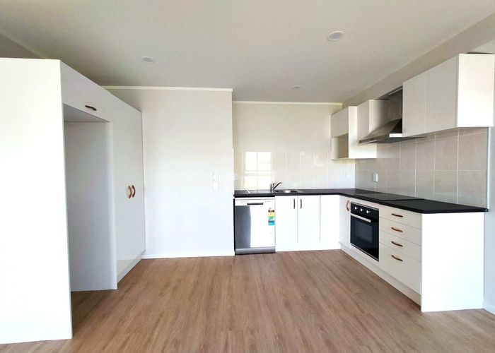  at 7/351 West Coast Road, Glen Eden, Waitakere City, Auckland