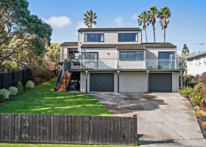 For sale 76 Torkar Road, Clarks Beach, Franklin, Auckland homes.co.nz