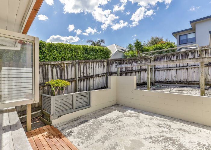  at 25 Glendon Avenue, Avondale, Auckland City, Auckland