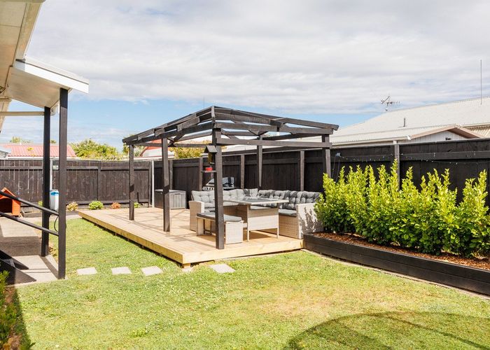  at 35 Acacia Street, Kelvin Grove, Palmerston North
