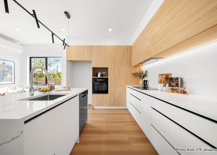  at 37D Corunna Road, Milford, North Shore City, Auckland