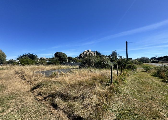  at 24 Tuiti Street, Hokio Beach, Horowhenua, Manawatu / Whanganui
