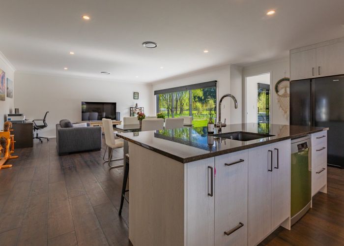  at 5E JOHNSON STREET, Waipawa, Hawkes bay