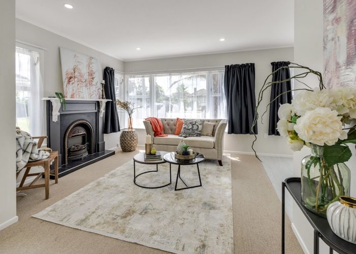  at 28 Graeme Avenue, Mangere East, Auckland