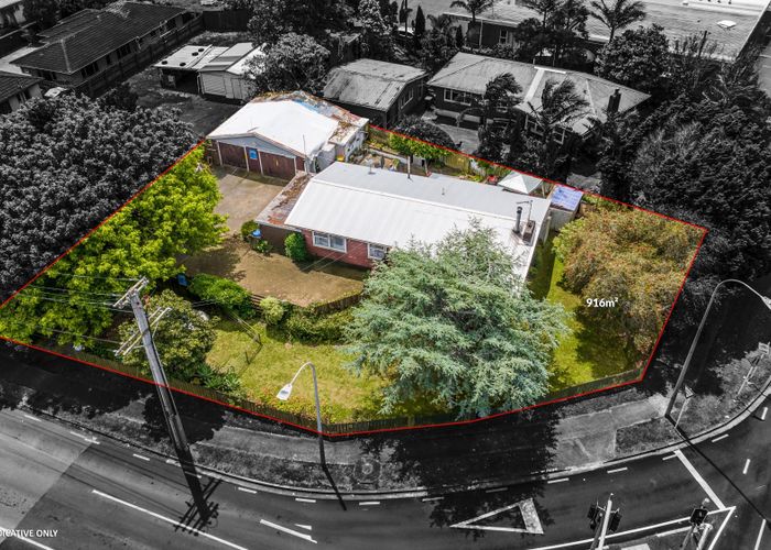  at 200 Robertson Road, Mangere East, Auckland