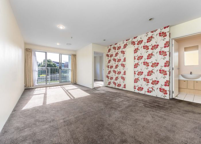  at 205/8 Ronayne Street, Auckland Central, Auckland