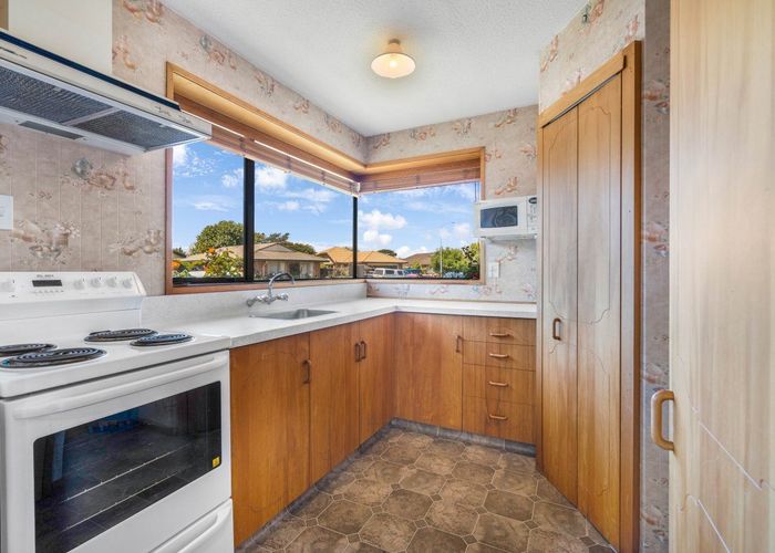  at 1/11 Dumfries Drive, Hei Hei, Christchurch