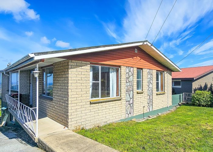  at 10 Dalrymple Street, Pine Hill, Dunedin, Otago