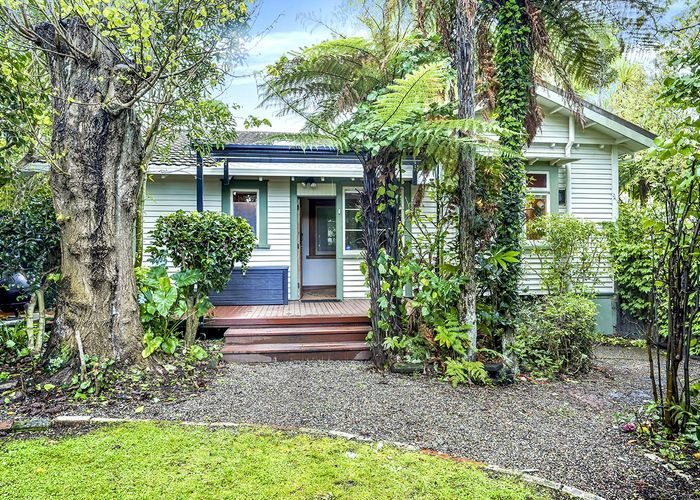  at 24 Myrtle Street, Hamilton East, Hamilton, Waikato