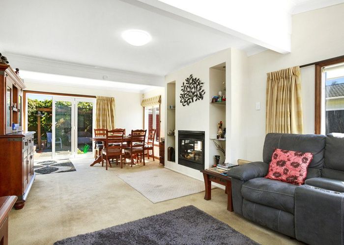  at 1/102 Waiwhetu Road, Waterloo, Lower Hutt