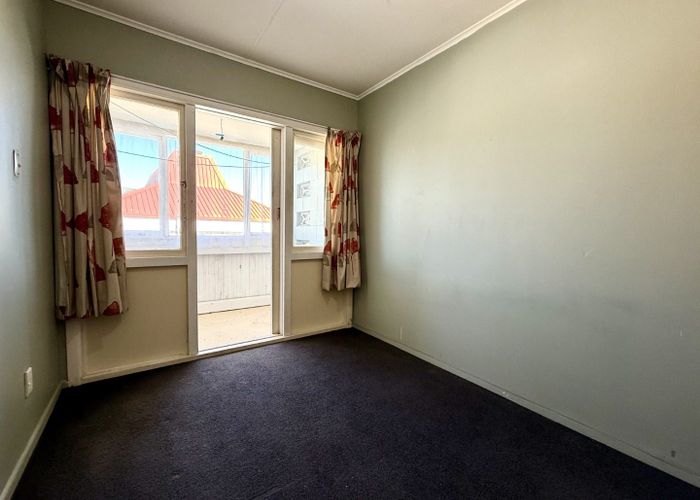  at 12/6-8 Keys Street, Elderslea, Upper Hutt, Wellington