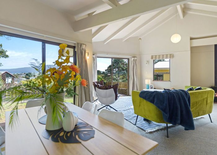 at 19 Napier Grove, Waikanae Beach, Waikanae