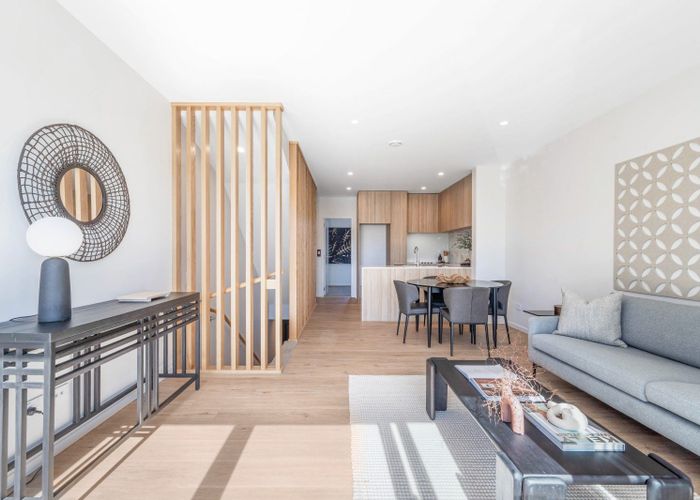  at 32 Moore Street, Howick, Manukau City, Auckland