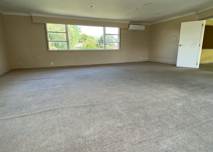  at 42 Divich Ave, Te Atatu South, Waitakere City, Auckland