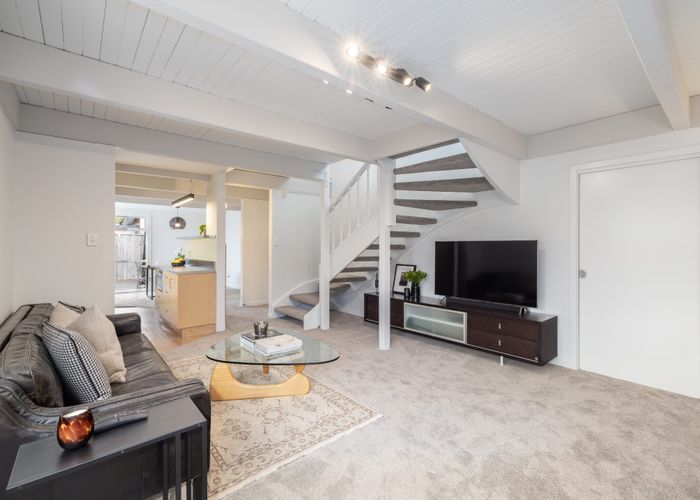  at 11B Leinster Road, Merivale, Christchurch