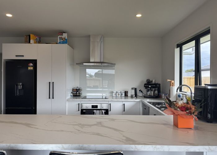  at 10 Poipoi Place, Aranui, Christchurch
