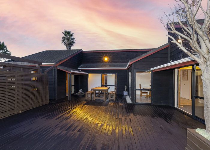  at 18 Wood Leigh, Paraparaumu Beach, Paraparaumu