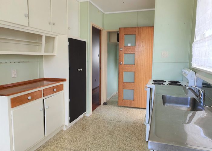  at 113 Farquhar Road, Glendene, Waitakere City, Auckland