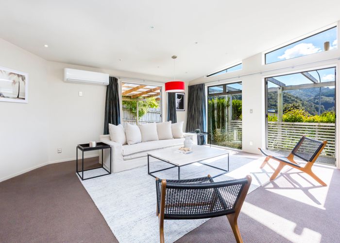  at 6 Frankie Stevens Place, Riverstone Terraces, Upper Hutt