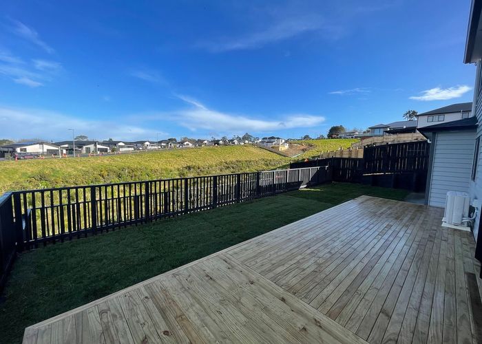  at 6 Kate Duncan Drive, Swanson, Auckland