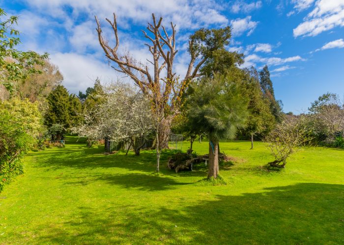  at 142 Raumati Road, Raumati Beach, Paraparaumu