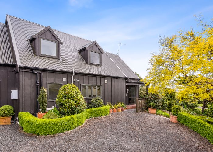  at 42 Pukenamu Road, Te Horo