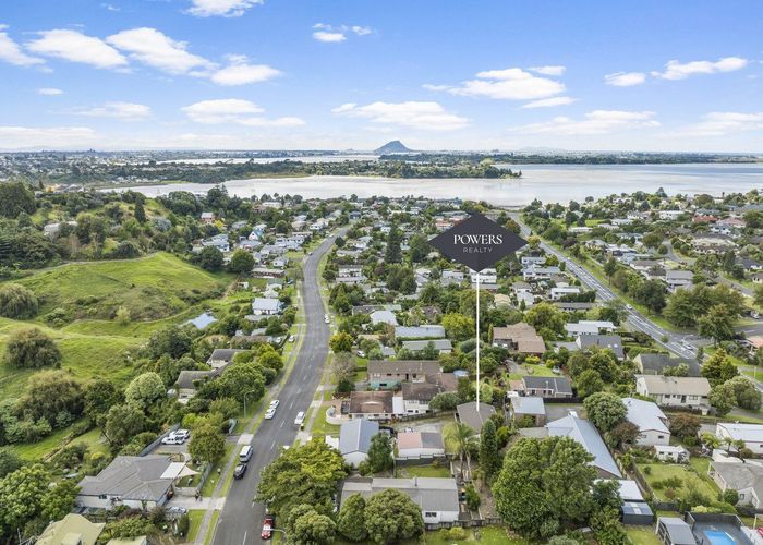  at 74B Resolution Road, Welcome Bay, Tauranga
