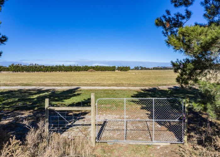  at 555 Rockford Road, View Hill