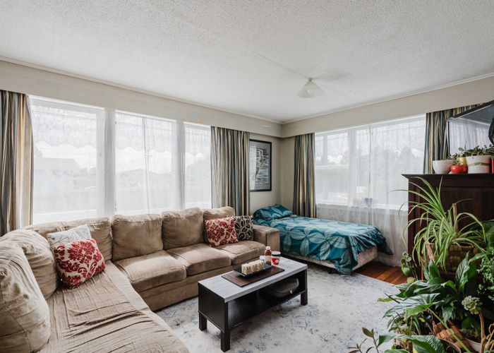  at 30 Pine Avenue, Bader, Hamilton, Waikato