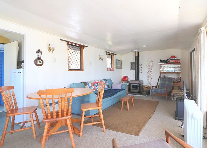  at 201 Mokomoko Road, Omaui