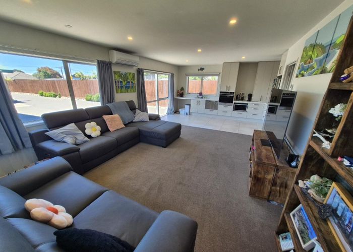  at 36 Shortland Street, Wainoni, Christchurch City, Canterbury