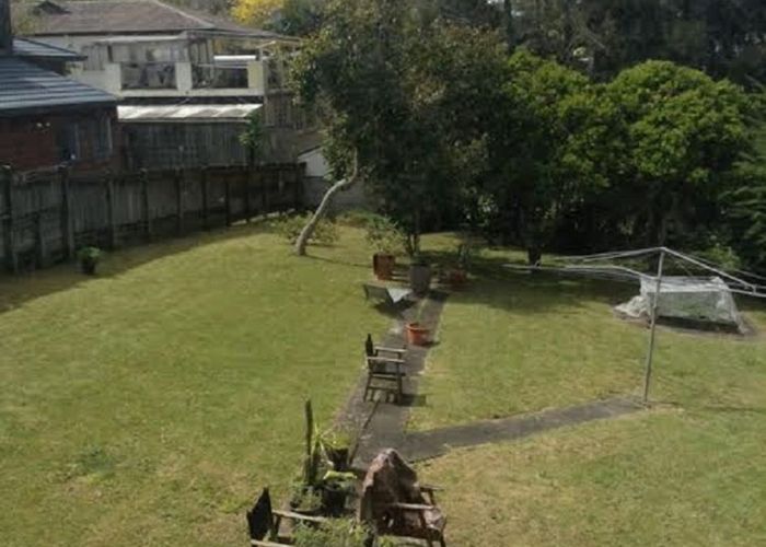  at 60 White Swan Road, Mount Roskill, Auckland City, Auckland