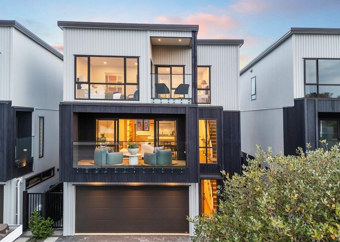  at 13B Dominion Street, Takapuna, North Shore City, Auckland