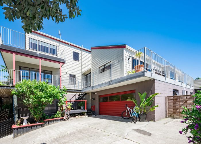  at 40 Hicks Crescent, Waikanae Beach, Waikanae