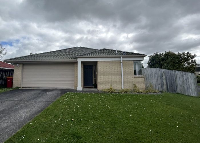  at 2 Grevillea Place, Melville, Hamilton