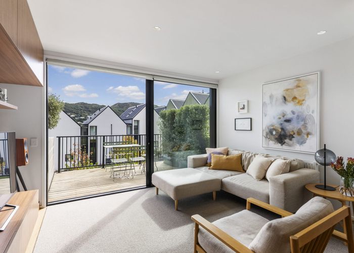  at 12 Jean Caldwell Way, Island Bay, Wellington