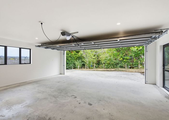  at 5B James Laurie Street, Henderson, Waitakere City, Auckland