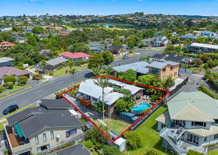  at 44 Westpark Drive, West Harbour, Auckland