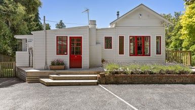  at 219 Middleton Road, Churton Park, Wellington